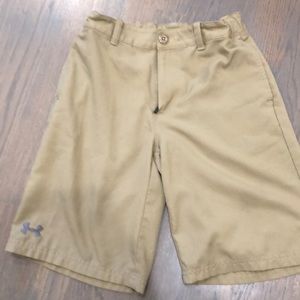 Under Armour Boys Match Play shorts